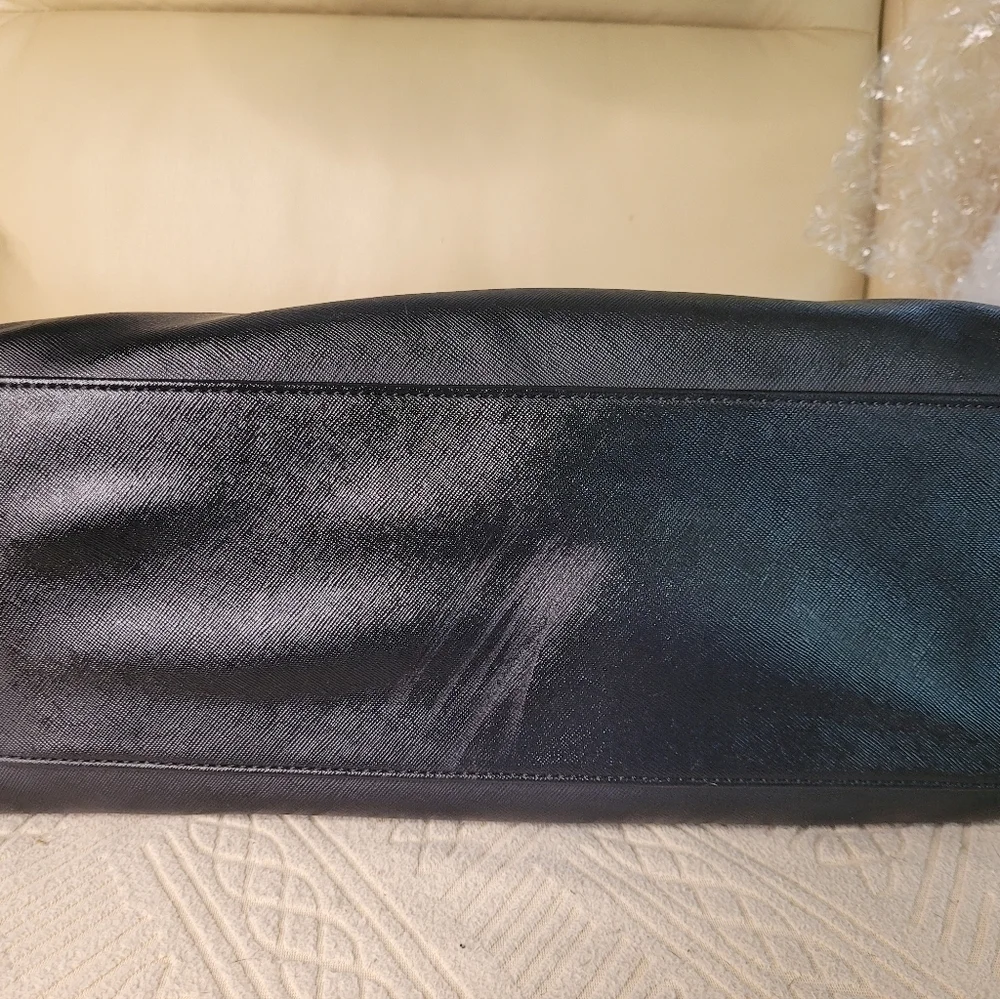 Nine West elegant leather